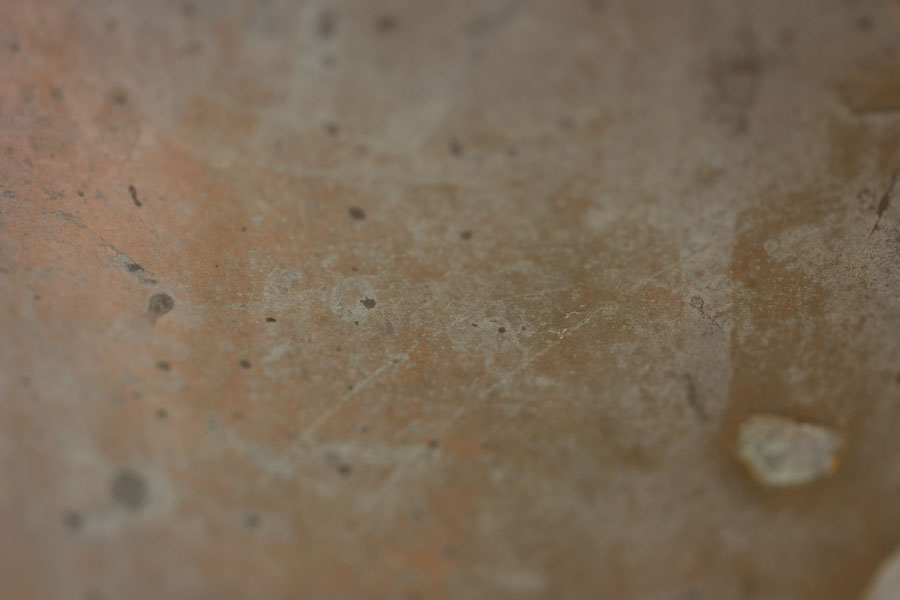 Milk Urn – Thumbnail of soft cinnamon coloured weathered metallic texture